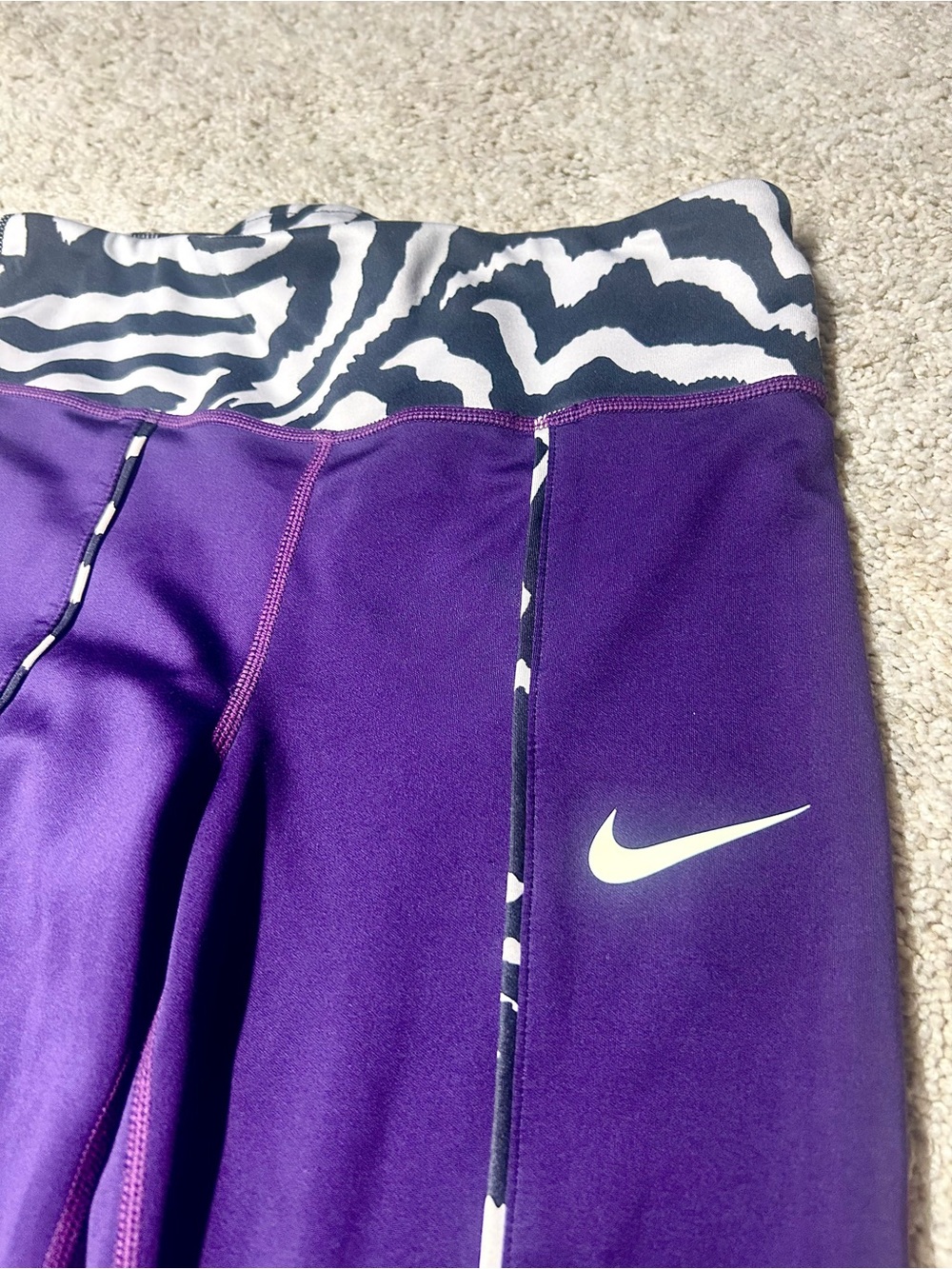 Nike Dri-FIT Purple Zebra Print Leggings Black White XS